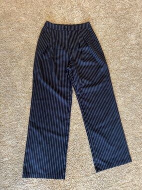 Commense Navy and White Pinstripe pants Sz Medium